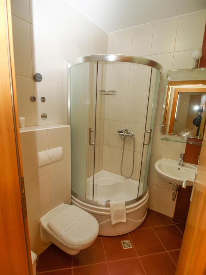 Apartments Villa Bondi Makarska Exterior foto